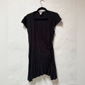 Black wrap tie shirt